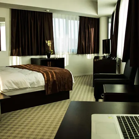 Western Galla Sllatine e Madhe