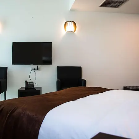 Western Galla Hotel Sllatine e Madhe